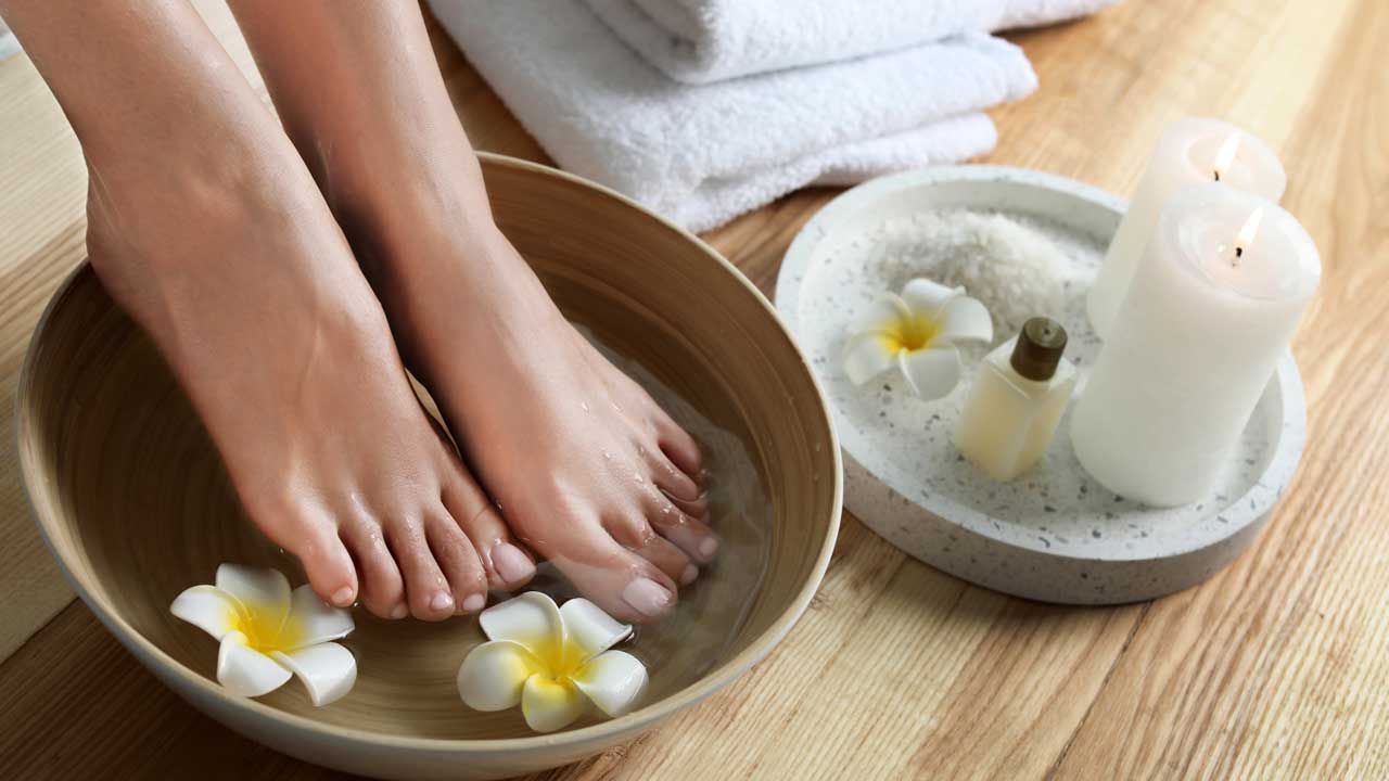 Rejuvenate Your Tired Feet with Natural Spa Products